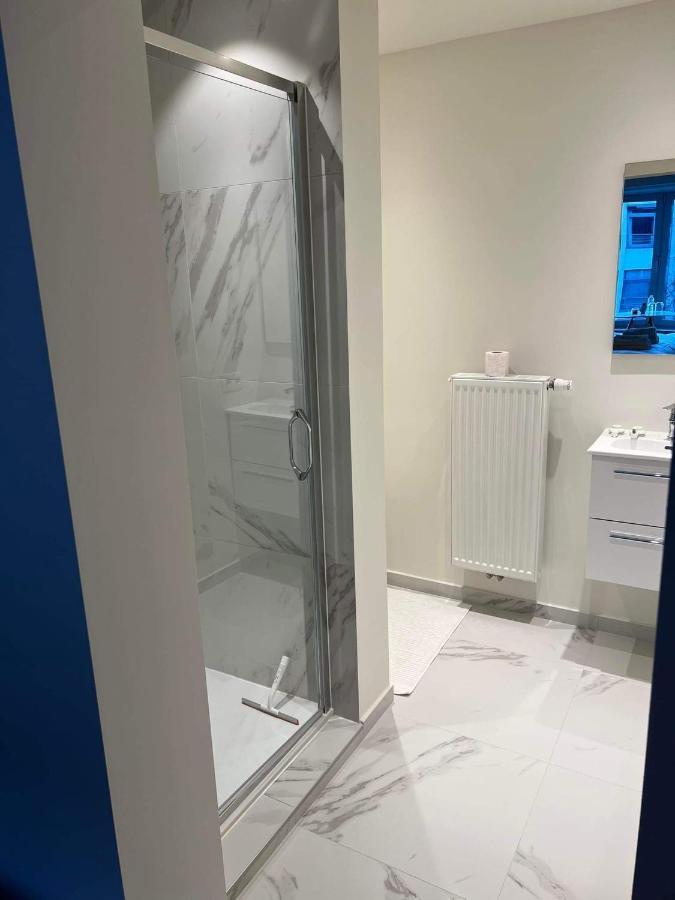 Grote Kamer In Brugge Centrum Met Badkamer ! 외부 사진